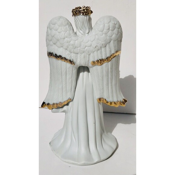Vintage TRADITIONS Collectable PORCELAIN ANGEL 8.75 ". Gold Hand Painted Accents - Picture 5 of 9